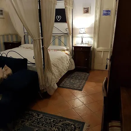 White Lady Отель типа 